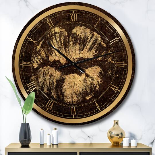Designart 'Gold Fashions Lips Glam Wall Clock
